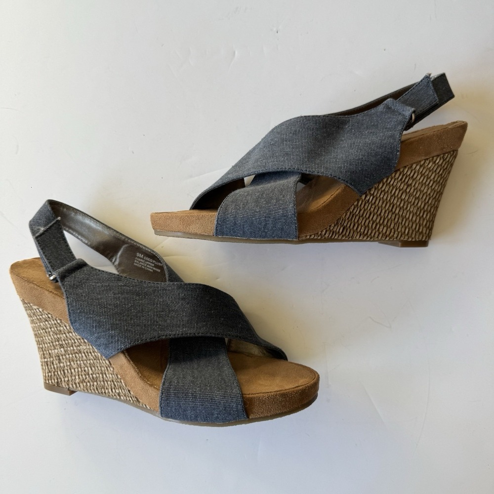 Aerosoles |  "Coco Plush" Women's Denim Blue Wedge Weave Sandals Size 9 Rattan - Picture 5 of 9